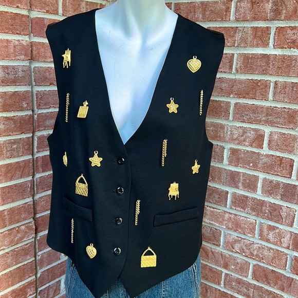 Veleno Sportswear Black/Goldtone Charmed Women’s Vest - Picture 7 of 8